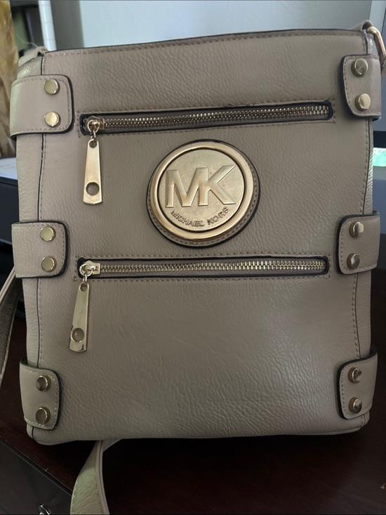 Michael Kors Handbags - Michael Kors Taupe Leather with Gold Accents